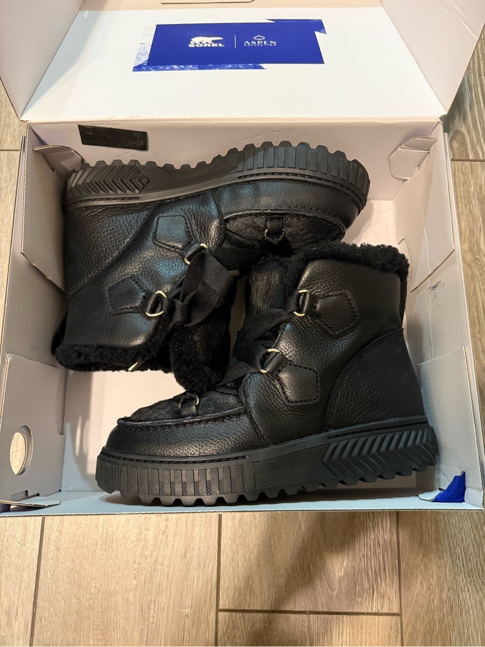 Sorel x Aspen Ona Ave Collection